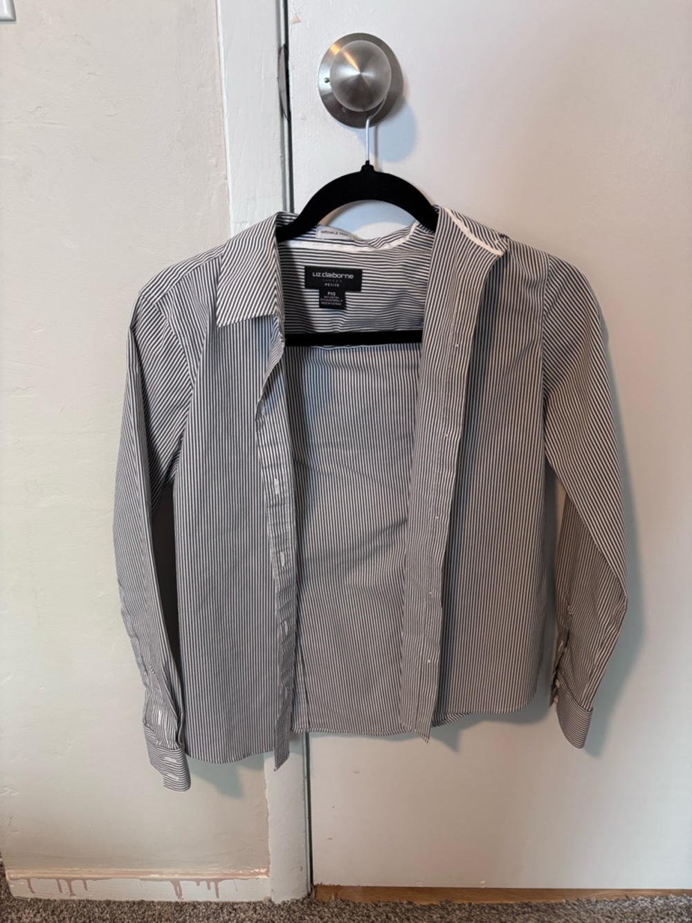 Liz Claiborne Black & White Pinstripe Women’s Dress Shirt